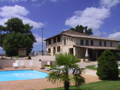 Location maison huit chambres tois salles de bain